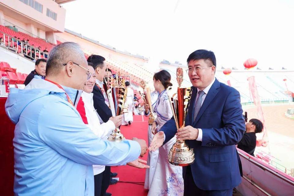 展现活力中泰 拥抱健康生活｜中泰证券第五届员工运动会成功举办