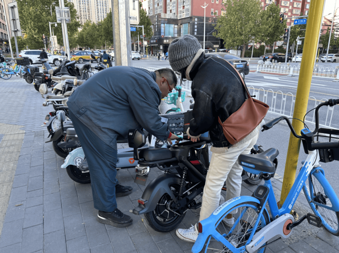 电动自行车“新规”即将实施<strong></p>
<p>证券营销</strong>，北京部分车管站“扎堆儿”上牌