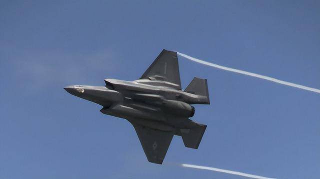 美军：飞行员慌乱中弃机弹射时<strong></p>
<p>西安证券</strong>，F-35战机并未失控