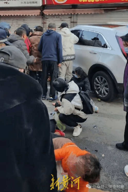 一车辆冲进沈阳网红早市撞倒多人<strong></p>
<p>江海证券</strong>，警方透露：约10人受伤，涉事司机被控制
