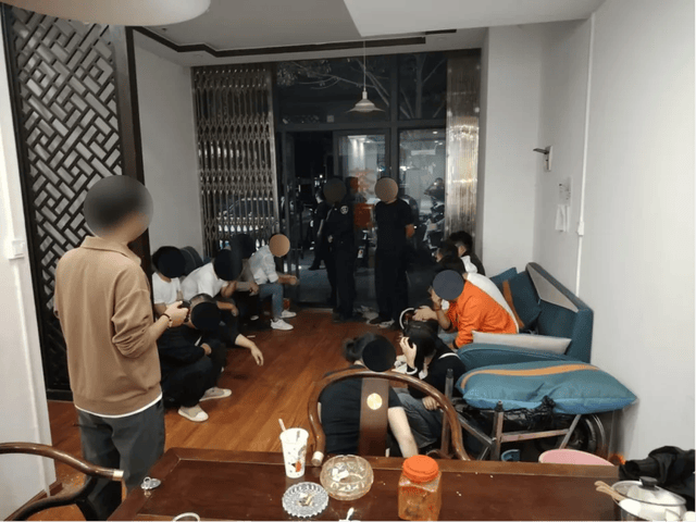 昆明警方披露：多人聚集<strong></p>
<p>山东证券</strong>，竟然在干这件事，被“一锅端”！现场曝光……