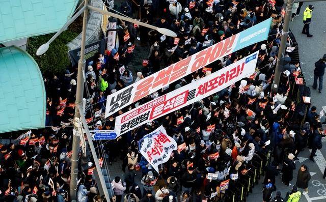 弹劾尹锡悦动议破产<strong></p>
<p>山东证券</strong>，韩国执政党耍无赖：人不交、总统权力也不交