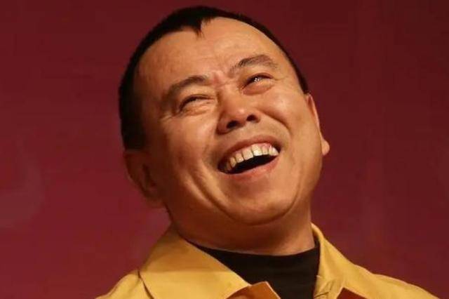 潘长江：我钱花一辈子也花不完<strong></p>
<p>证券上市公司</strong>，如今67岁却越活越“糊涂”了