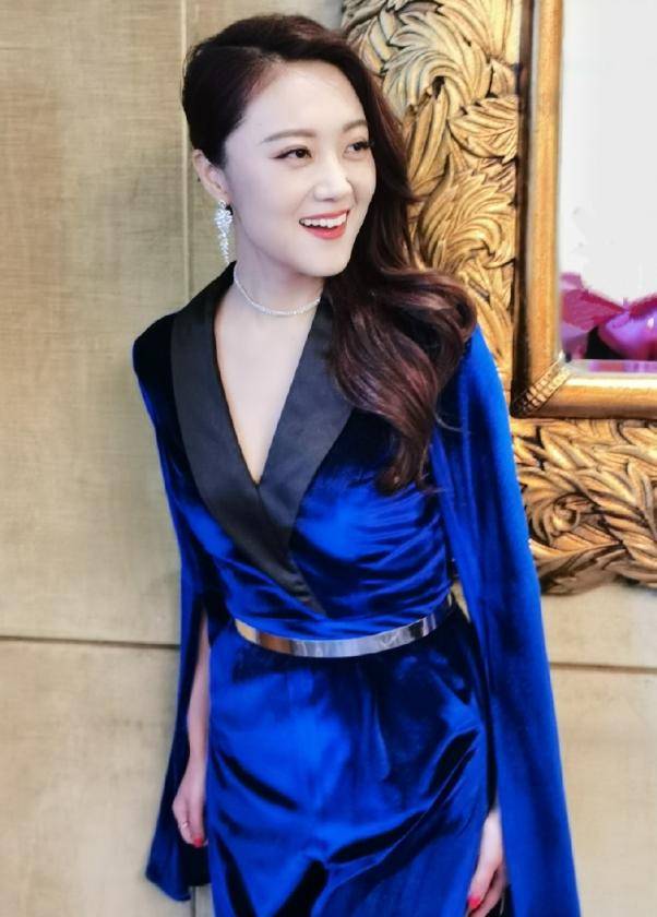 玖月奇迹被曝复婚！王小玮身形臃肿疑怀孕<strong></p>
<p>深圳证券交易</strong>，分开真是因为不生娃？
