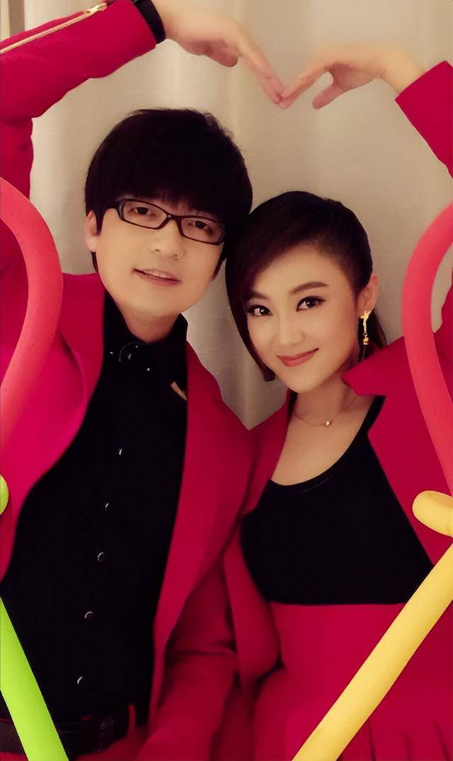 玖月奇迹被曝复婚！王小玮身形臃肿疑怀孕<strong></p>
<p>深圳证券交易</strong>，分开真是因为不生娃？