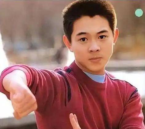 李连杰:后事一切从简<strong></p>
<p>中邮证券</strong>，不用立碑也不用办丧事，树葬海葬都可以