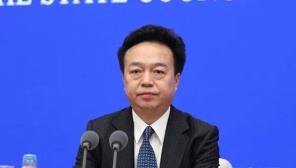 打虎<strong></p>
<p>证券自营</strong>！杨小伟被查