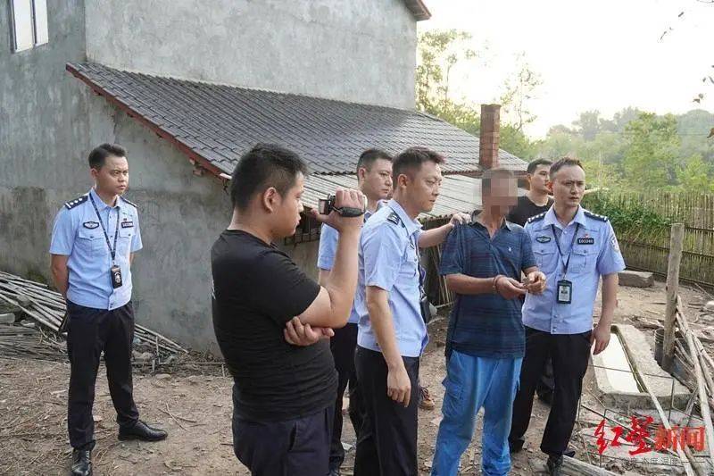 男子杀害母亲和女友后带嫂嫂潜逃32年落网<strong></p>
<p>证券事务代表</strong>，两人育有一儿一女，侦破细节披露