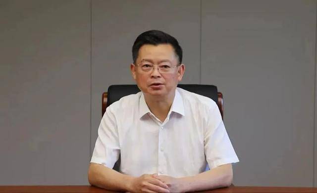 69岁原中央委员落马<strong></p>
<p>粤开证券</strong>，7年前曾引咎辞职！贪了近20年的“老虎”被判死缓