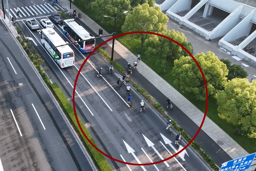 对“暴骑团”出手<strong></p>
<p>粤开证券</strong>！浦东交警严查违法骑行：公路不是竞技场
