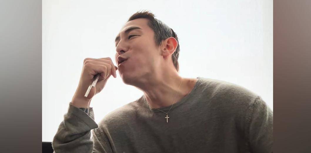 “韩国霸总”王辉被爆塌房<strong></p>
<p>证券从业证书</strong>，本人发声