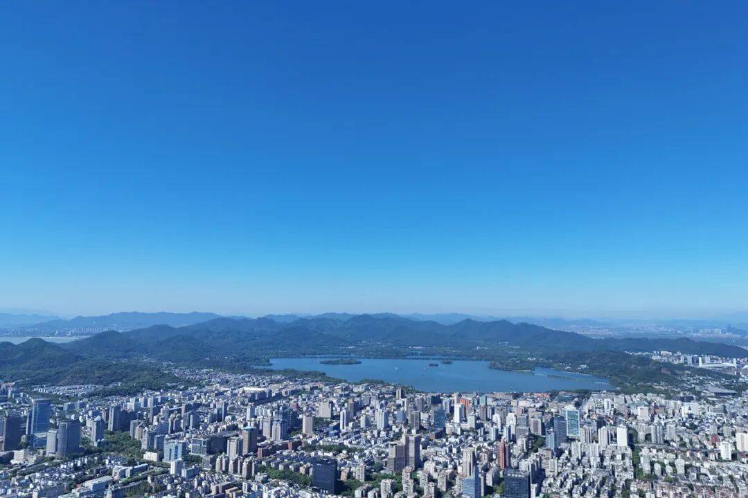 确认了<strong></p>
<p>沃尔核材股票股吧</strong>！明天抵达浙江：强度冲顶！