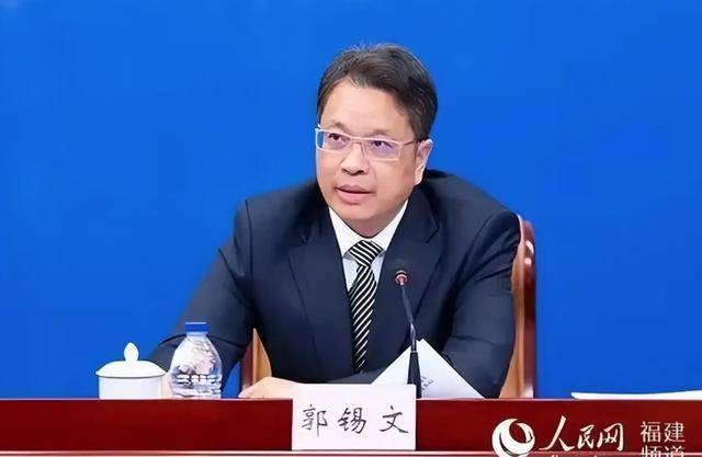 多地省委有关领导获新职！中候补兼任省委政法委书记<strong></p>
<p>601985股票行情</strong>，省委常委任市委书记