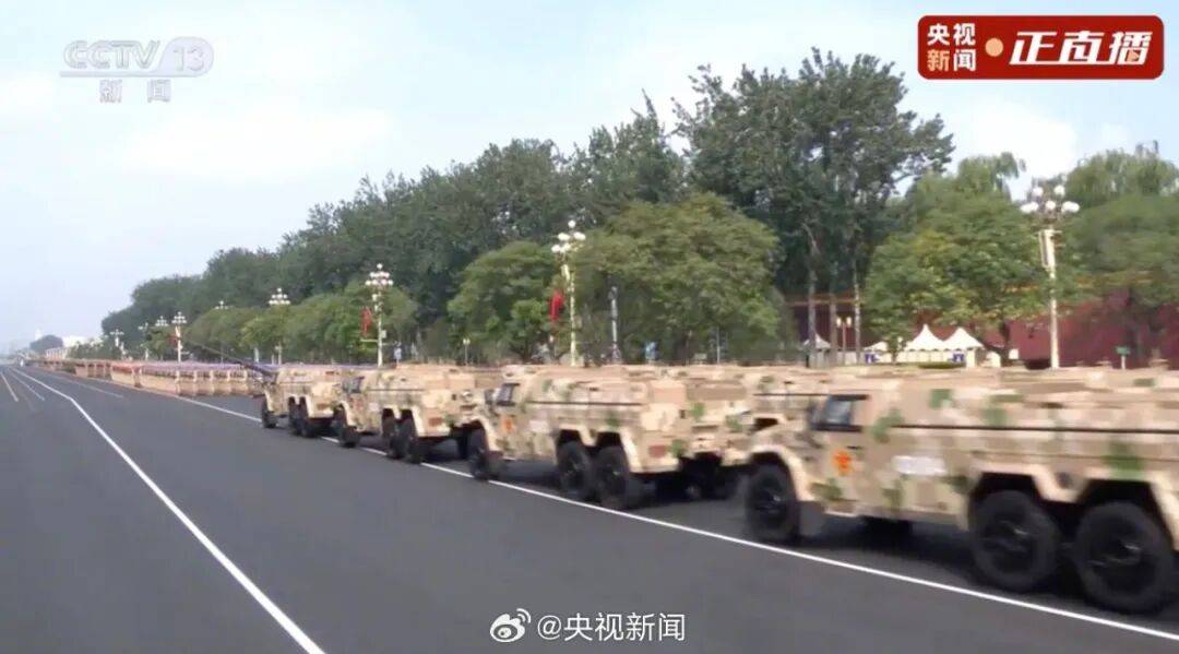东风-61、巨浪-3、折叠翼预警机、歼-20S<strong></p>
<p>飞利信 股票</strong>，画面披露！