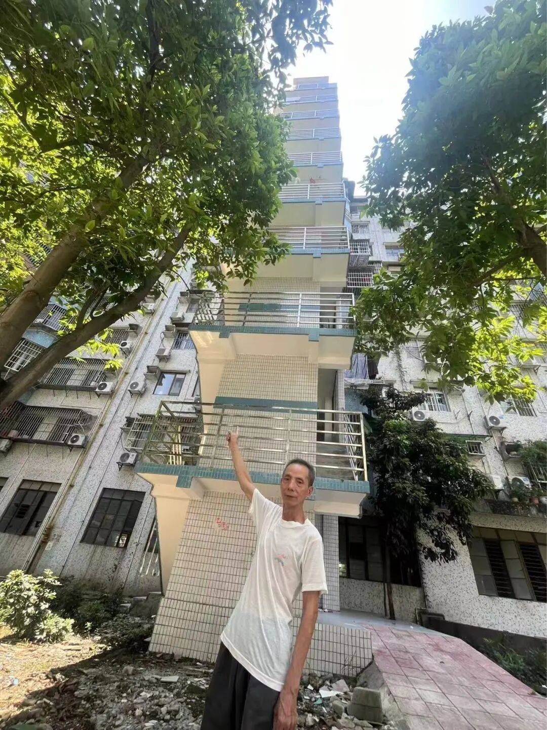 交了200多万元等了7年<strong></p>
<p>a股票</strong>，小区电梯加装仍烂尾，最新进展