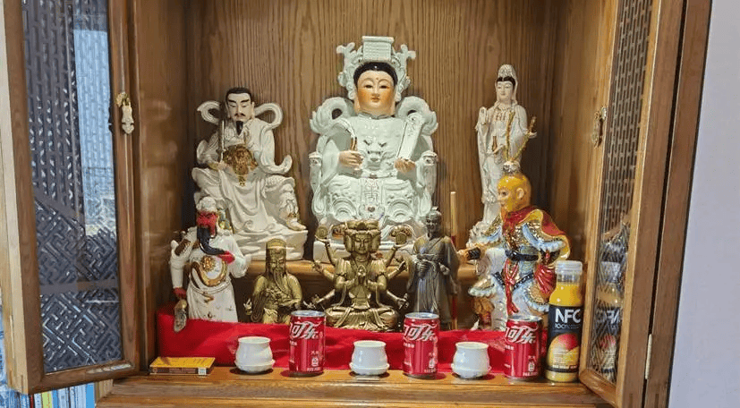 “昆仑童子”案告破<strong></p>
<p>新疆股票</strong>！恶行披露——