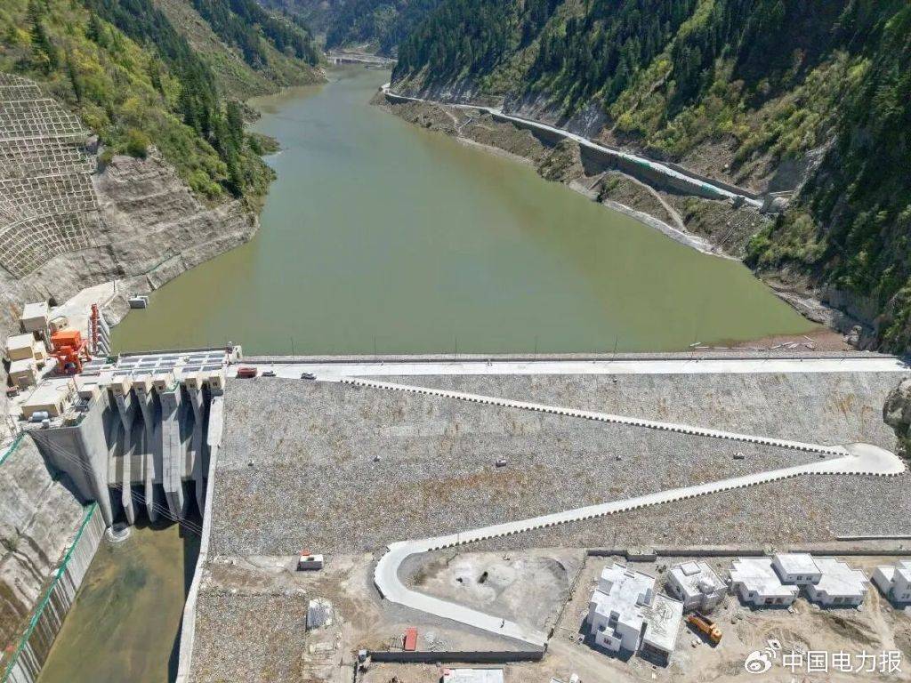 中国能建海外投资最大水电站满周岁